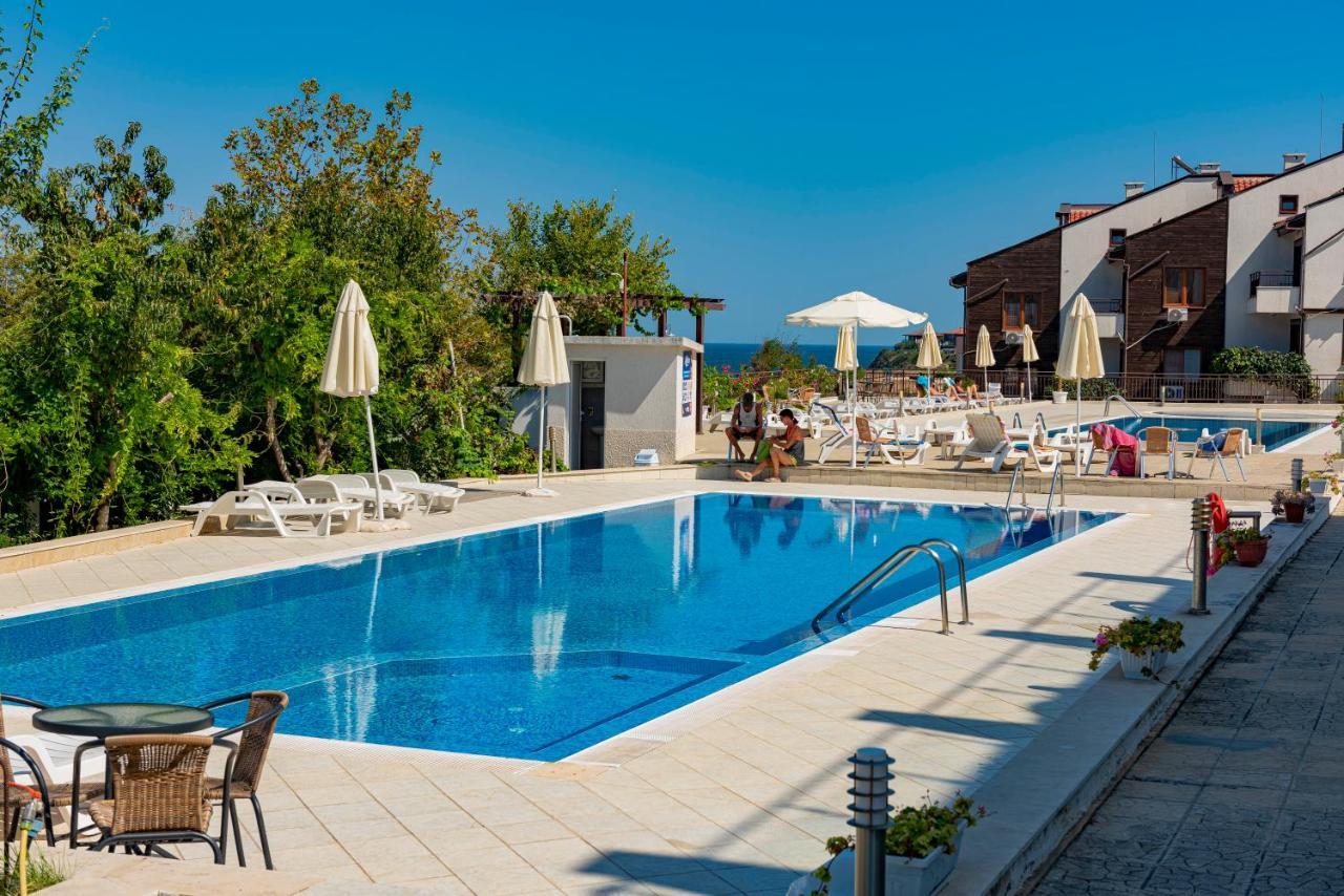 Menada Apolon Apartments Sozopol Exterior photo