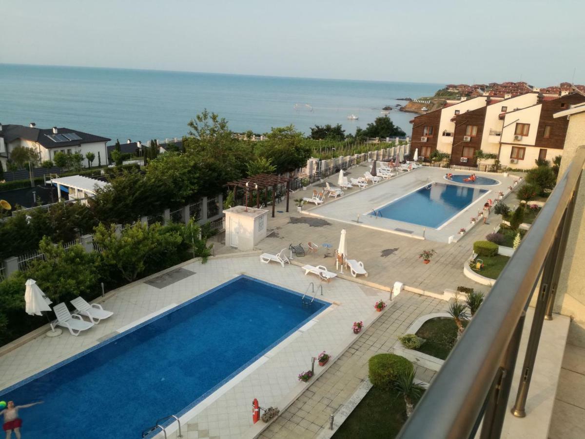 Menada Apolon Apartments Sozopol Exterior photo