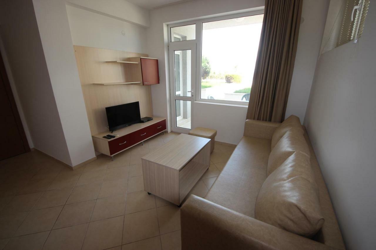 Menada Apolon Apartments Sozopol Exterior photo